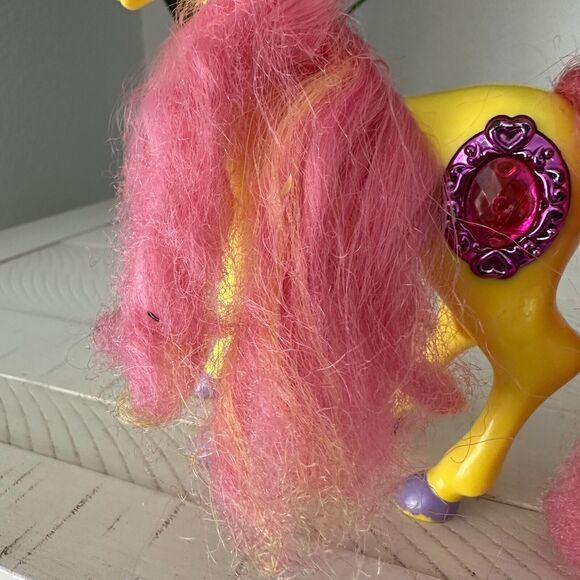 MGA Magic Touch Pony Crystalia Yellow Horse Gems Jewels NOT WORKING Vintage 1996 - Picture 3 of 11